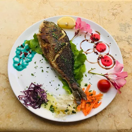 Kompleksi Turistik Edir Hotel Orikum