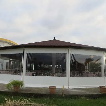Kompleksi Turistik Edir Hotel Orikum