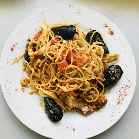 Kompleksi Turistik Edir Hotel *