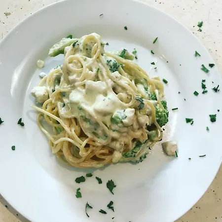 Kompleksi Turistik Edir Hotel Orikum