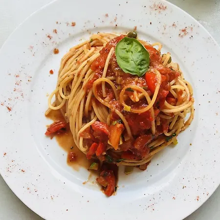 Kompleksi Turistik Edir * Orikum