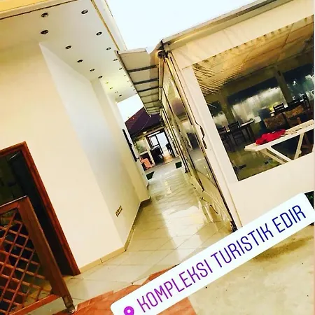 Kompleksi Turistik Edir Hotel Orikum