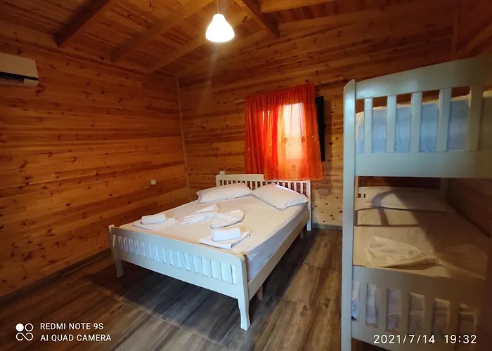 Otel Kompleksi Turistik Edir Orikum