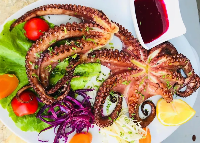 Kompleksi Turistik Edir Hotel Orikum