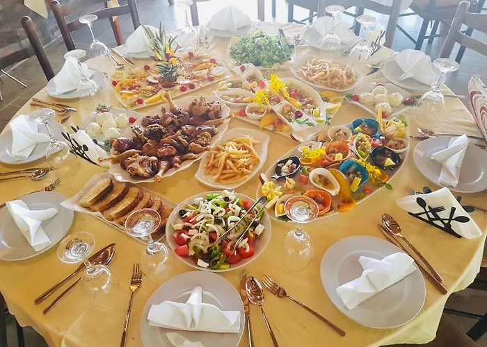 Otel Kompleksi Turistik Edir Orikum