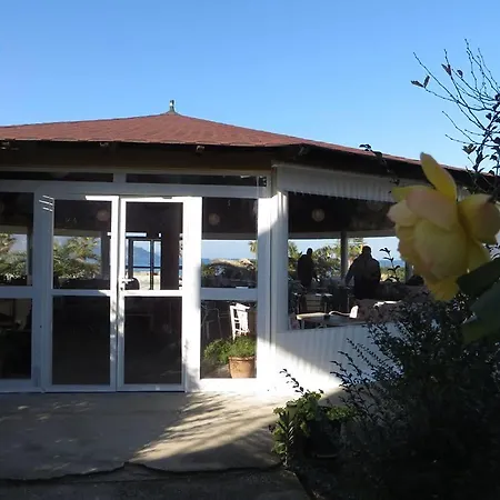 Kompleksi Turistik Edir Hotel *