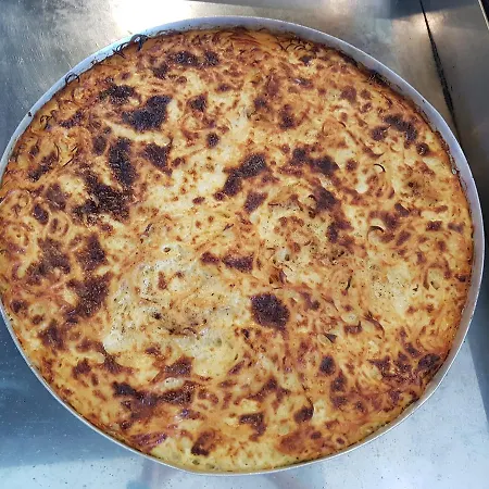 Szálloda Kompleksi Turistik Edir *