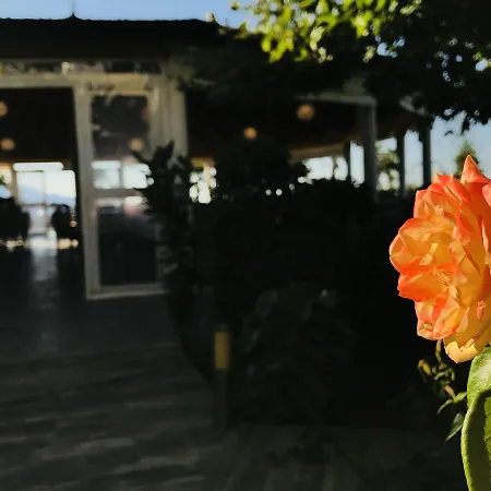 Kompleksi Turistik Edir Hotel