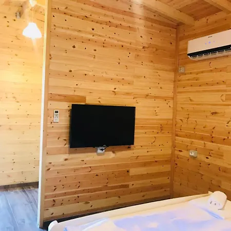 Szálloda Kompleksi Turistik Edir Orikum