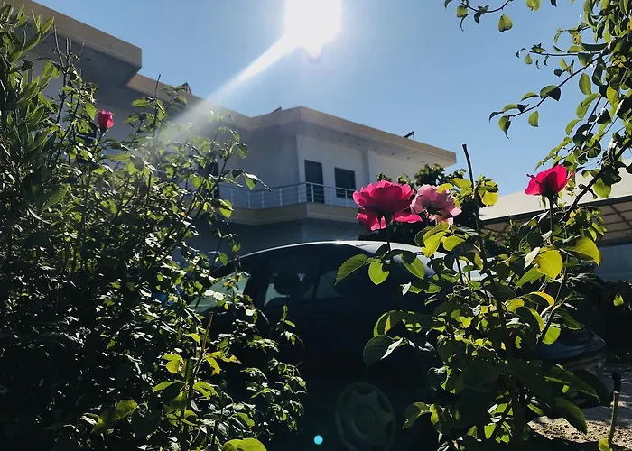 Kompleksi Turistik Edir Hotel *